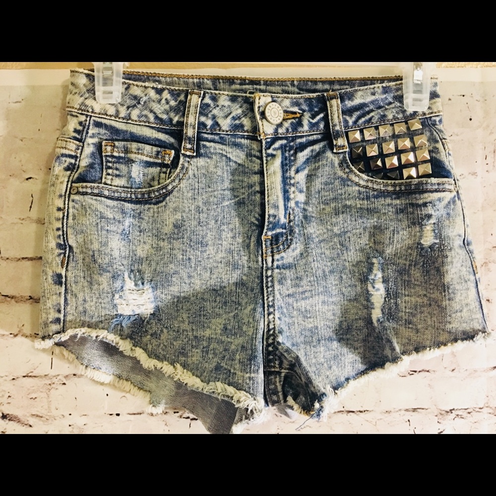 Size 0 Washed out ripped Jean Summer Shorts